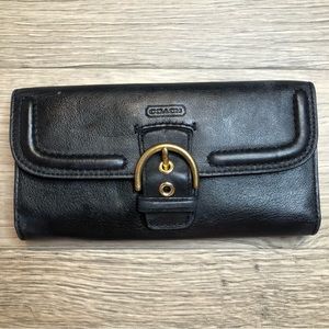 SOLD ‼️Vintage Coach Wallet